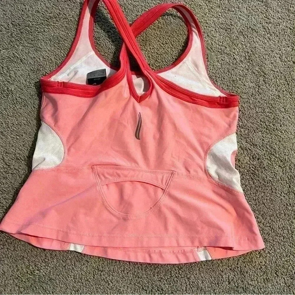 nike dri fit Women’s Sports Bra Activewear Top Peach Size Medium - Picture 4 of 9